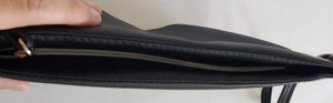 Bella - Black Clutch