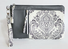 Load image into Gallery viewer, Rikki - Cream and Gray Wristlet