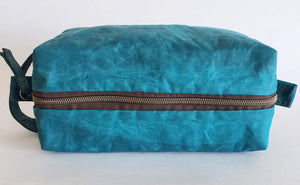 Journey Zippered Bag - Teal Waxed Canvas