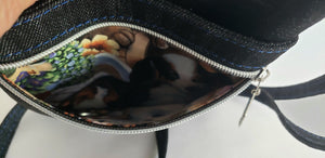 Inside front zipper view