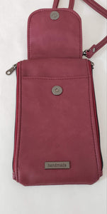 Front of bag with flap open