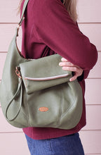 Load image into Gallery viewer, Modeling bag with wallet